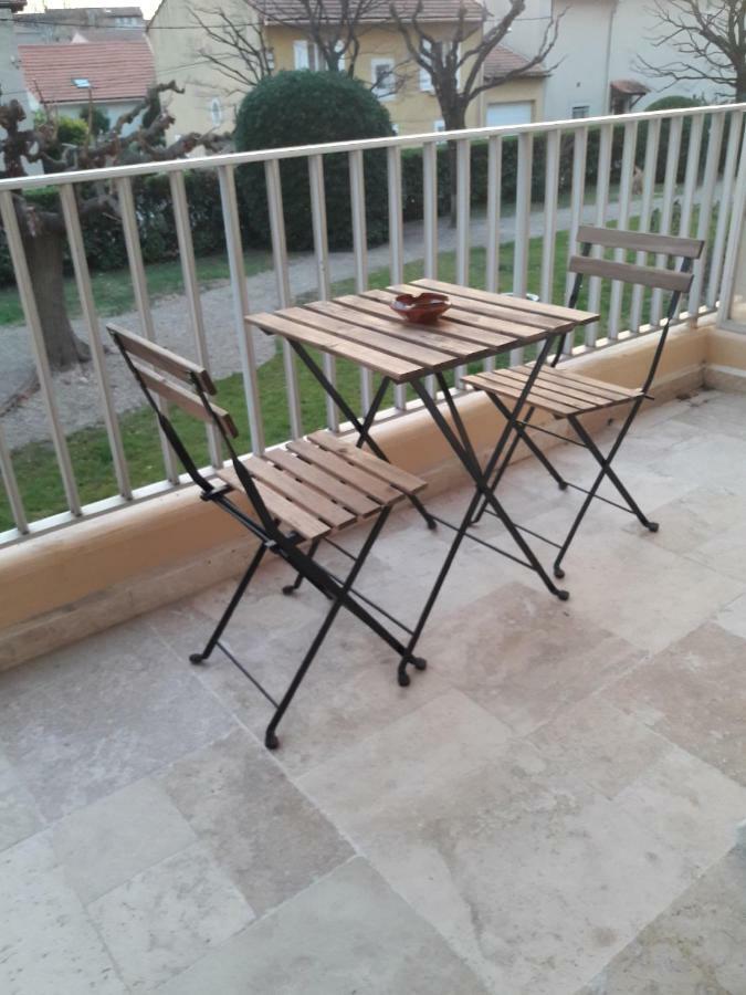 Appart Ensoleille Proche Remparts 아비뇽 외부 사진